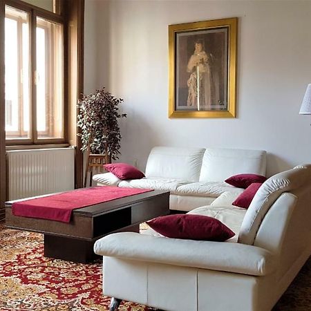 Luxury Apartment In The Heart Of Varaždin Eksteriør billede